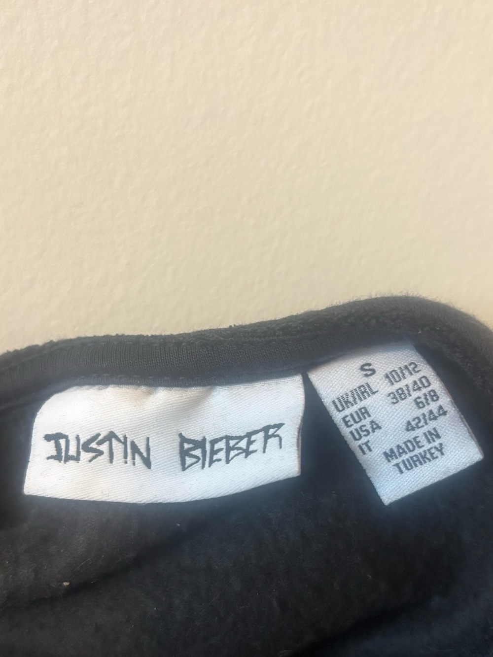 Justin Bieber Changes Black Crew Neck Sweater Oversize Women’s S - Picture 5 of 5